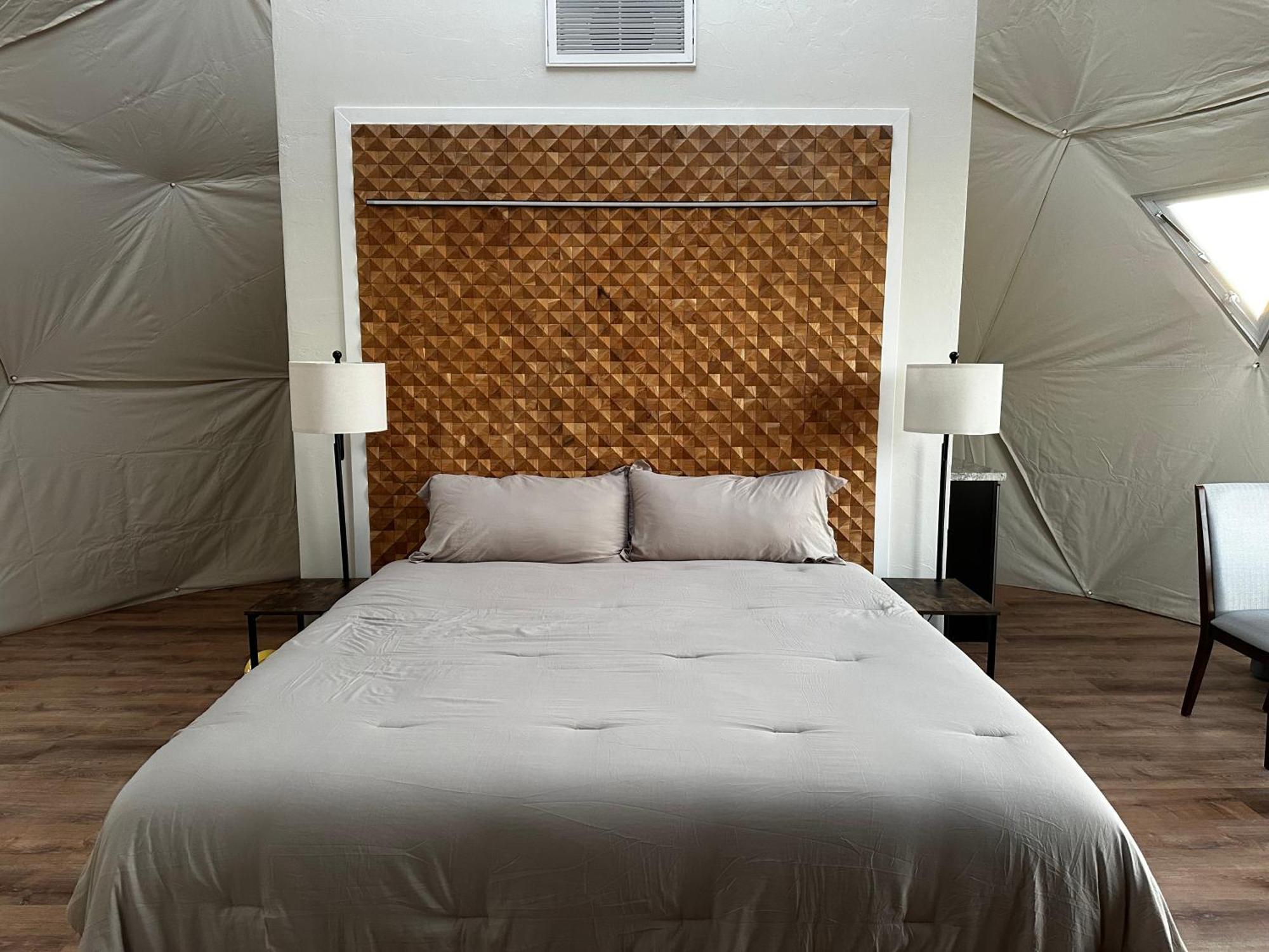 Nude Glamping Dome Villa Willcox Bagian luar foto